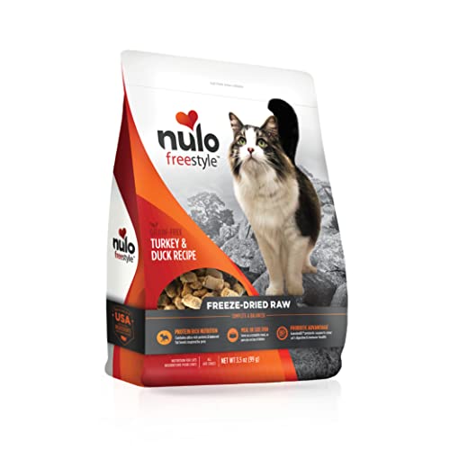 Nulo Freestyle Freeze-Dried Raw, Ultra-Rich Grain-Free Dry Cat Food for All Breeds and Life Stages with BC30 Probiotic for Digestive and Immune Health 3.5 Ounce (Pack of 1)