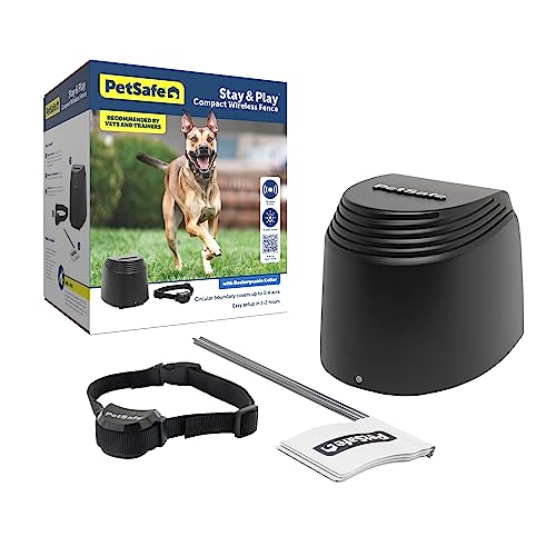 PetSafe Stay & Play Compact Wireless Pet Fence, No Wire Circular Boundary, Secure up to 3/4 Acre, No-Dig Portable Fencing, America's Safest Wireless Fence From Parent Company INVISIBLE FENCE Brand