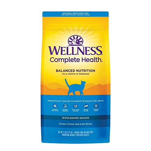 Wellness Complete Health Natural Dry Cat Food with Wholesome Grains, Made in USA with Real Meat (Adult Cat, Chicken & Chicken Meal Recipe, 5-Pound Bag)