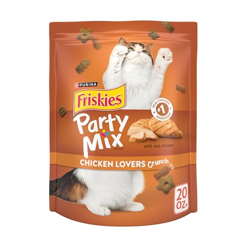 Purina Friskies Made in USA Facilities Cat Treats, Party Mix Chicken Lovers Crunch - 20 oz. Pouch